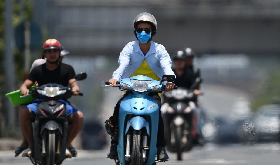 Thoi tiet 9/7: Ha Noi ngay nang nong, chieu toi co mua rao hinh anh