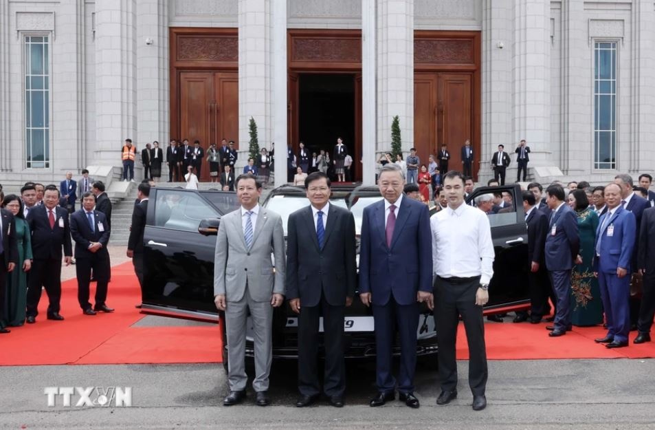 Chu tich nuoc To Lam anh 3