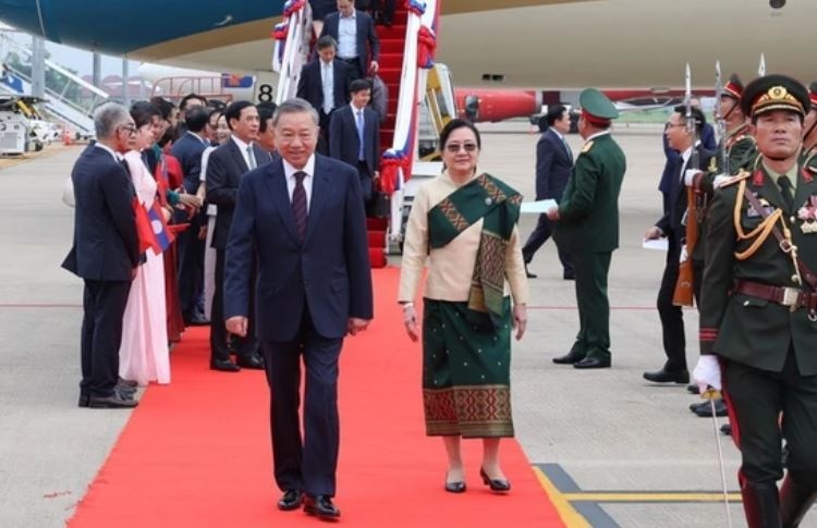 Chu tich nuoc To Lam bat dau chuyen tham cap Nha nuoc toi CHDCND Lao hinh anh