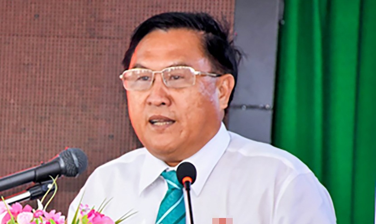 Khoi to cuu Chu tich UBND TP Soc Trang hinh anh