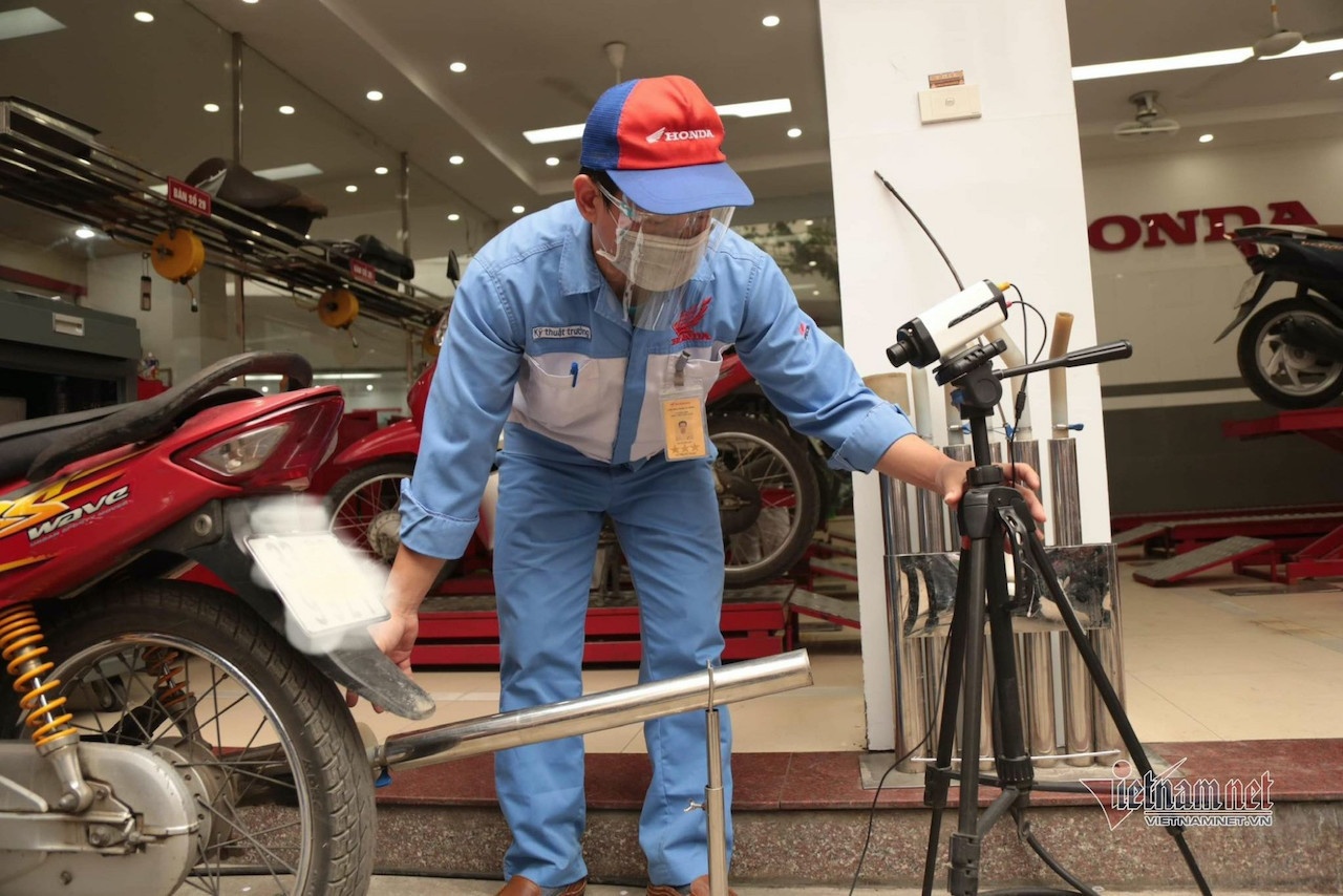 Cuc Dang kiem: Tu 1/1/2025 chua kiem dinh khi thai voi xe may hinh anh