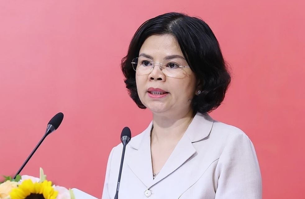 Ba Nguyen Huong Giang lam Pho Bi thu Thuong truc Tinh uy Bac Ninh hinh anh