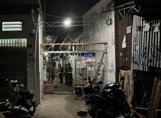 Sat hai chong,  Ban gai moi quen,  Le Truong Han anh 2