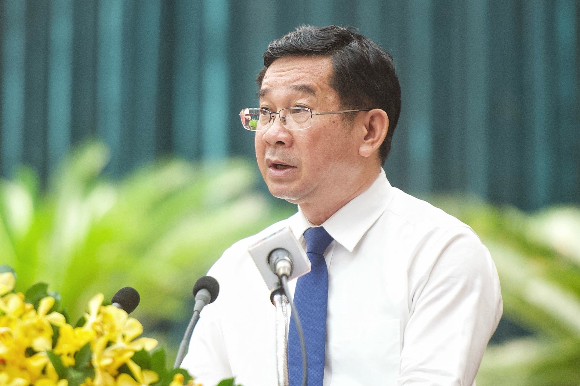 TP.HCM chuan bi sap nhap 80 phuong thuoc 10 quan hinh anh