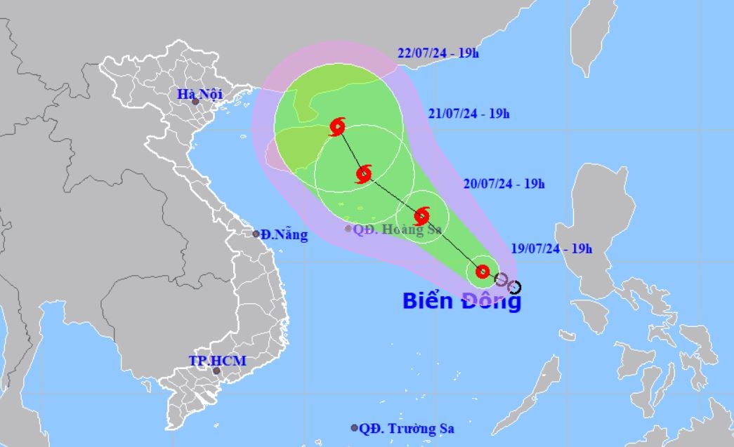 Ap thap nhiet doi manh len, ca nuoc co mua hinh anh