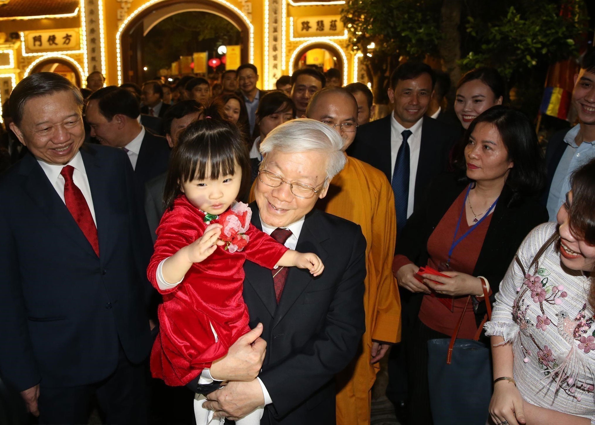 Tong bi thu Nguyen Phu Trong luon danh su quan tam dac biet voi Ha Noi hinh anh
