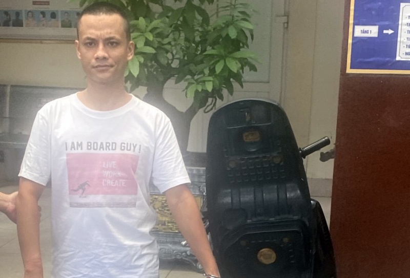 Ga dau bep,  Mang ma tuy anh 2