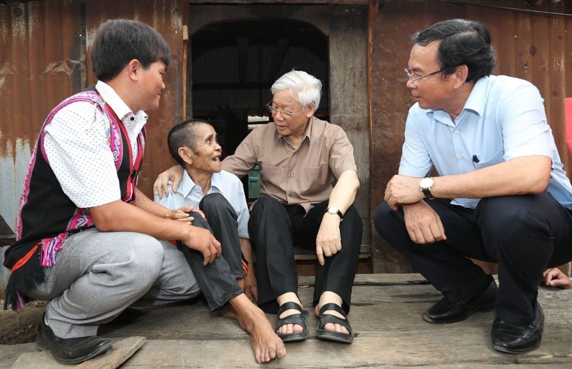 Tinh cam nhan dan danh cho Tong Bi thu Nguyen Phu Trong hinh anh