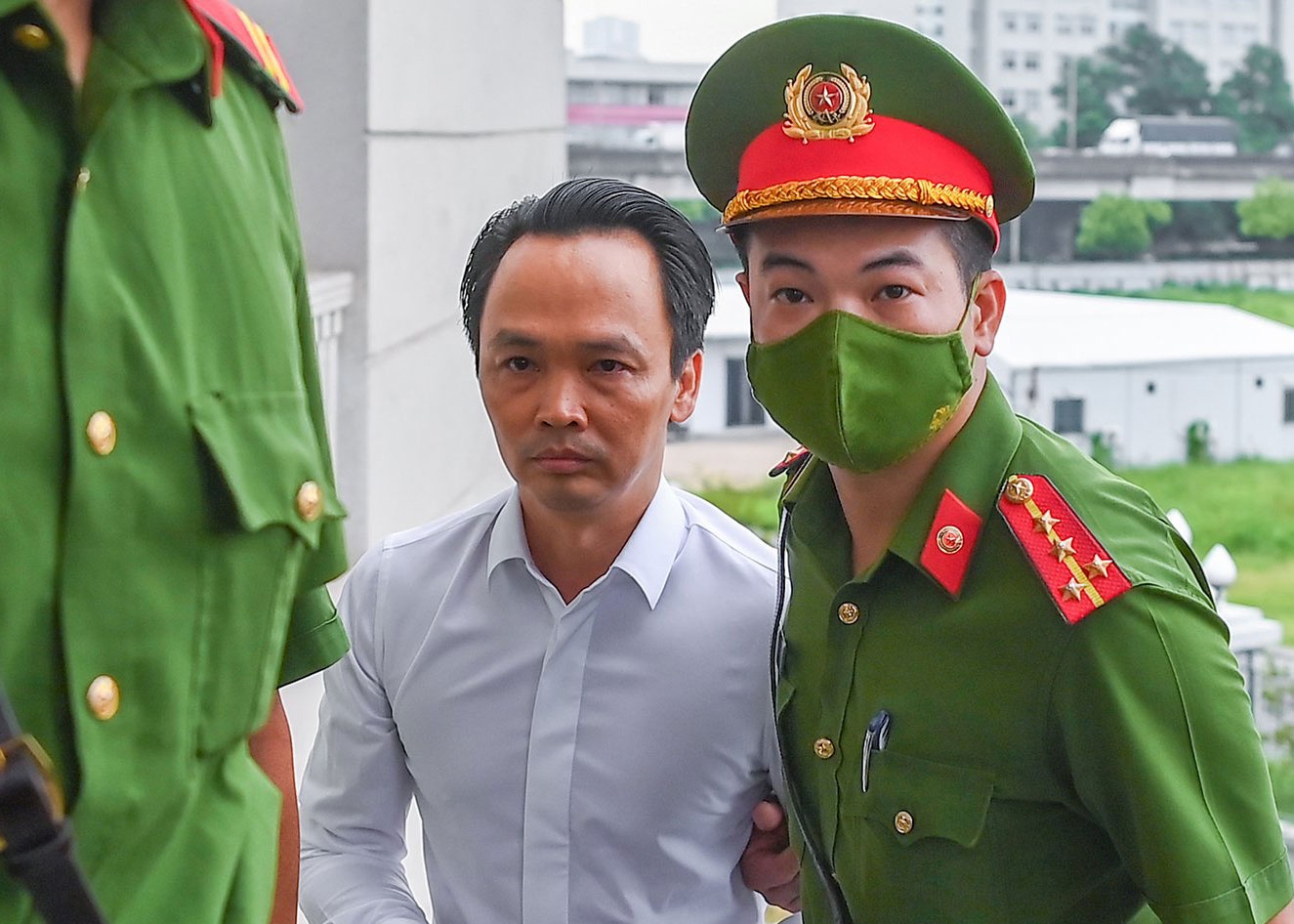 Trinh Van Quyet,  Tap doan FLC,  FLC anh 1