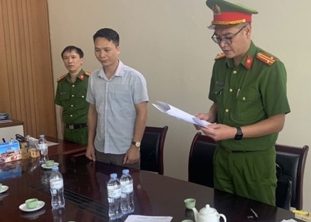 Khoi to pho hieu truong truong trung cap nghe o Thanh Hoa hinh anh