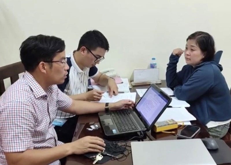 Nu Viet kieu bi ke gian lua 250 trieu dong hinh anh