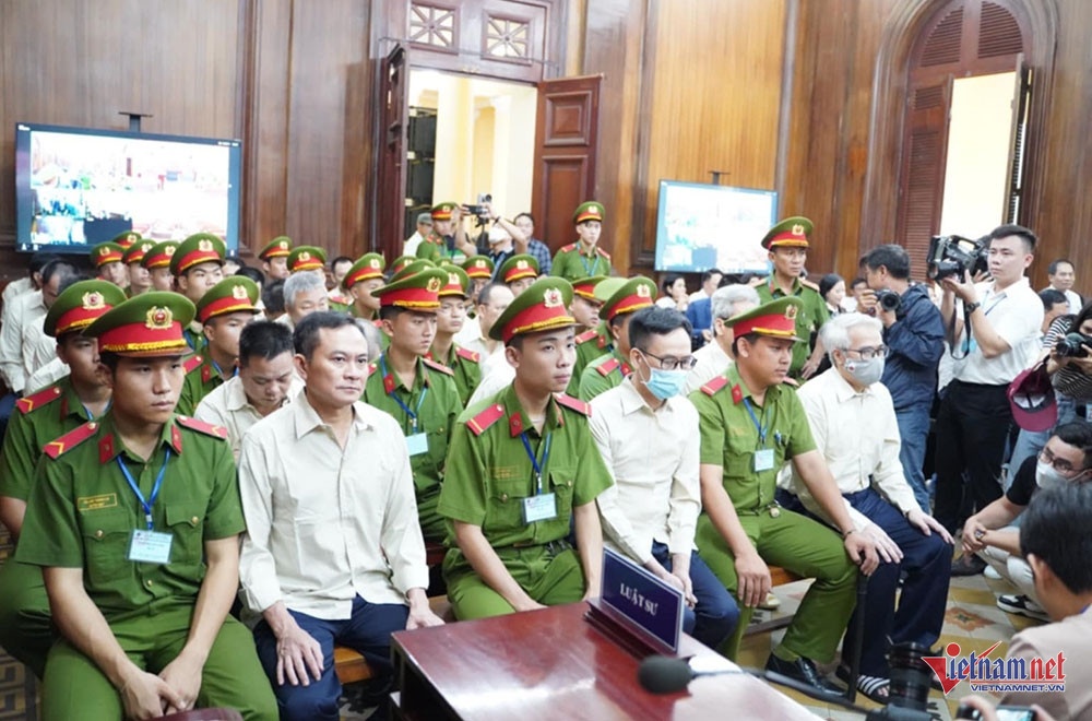 Vu an dang kiem,  Tran Ky Hinh,  Dang Viet Ha,  Do Trung Hoc,  tau thuy Vietship,  Cong ty Viet Net anh 1