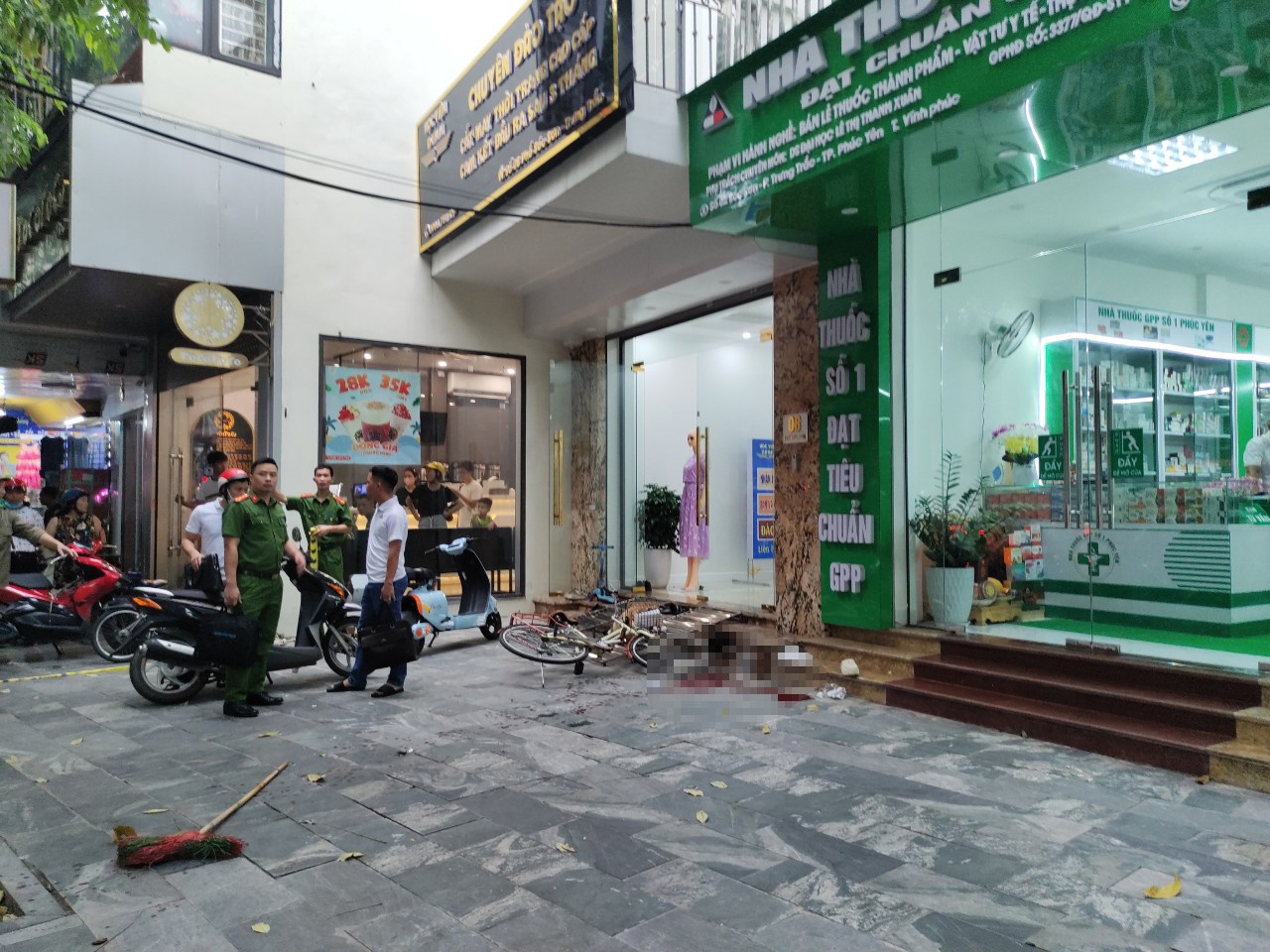 Nghi vấn ghen tuông ảnh 1 Nghi van ghen tuong anh 1