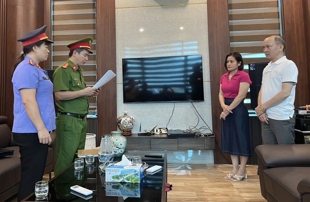 Minh Thuyet TH,  Cong ty Minh Thuyet,  Cong ty Truong Vinh,  Cong ty Tay Vinh,  Cong ty Son Vinh,  Le Van Truong,  Le Thi Tham anh 1