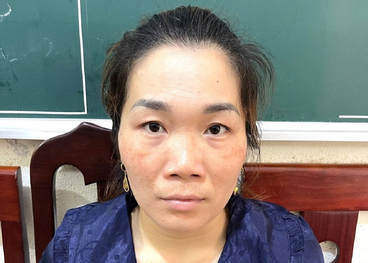 Bat 'nu quai' lua ban tre em, giai cuu 3 nan nhan hinh anh