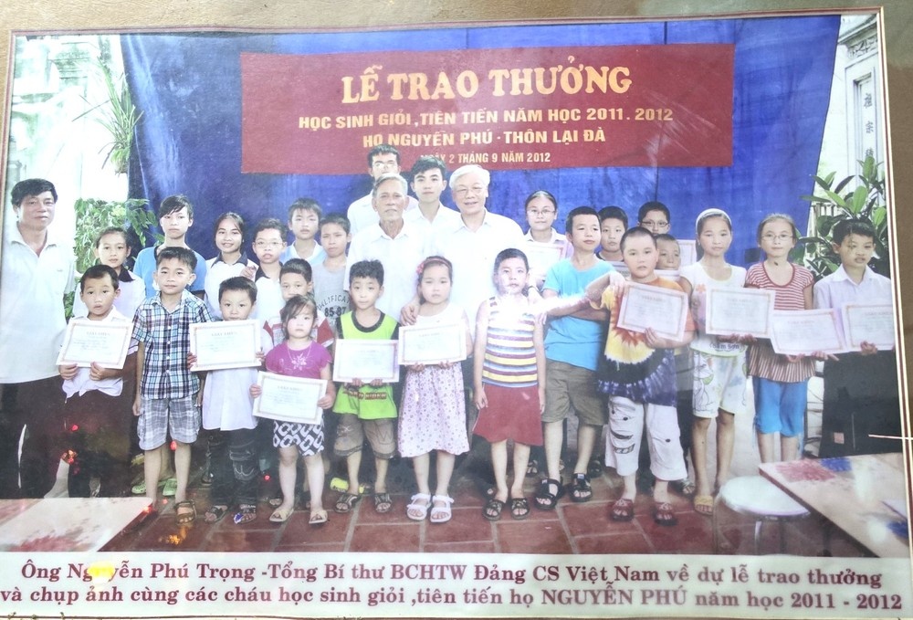 Nguyen Phu Trong anh 4