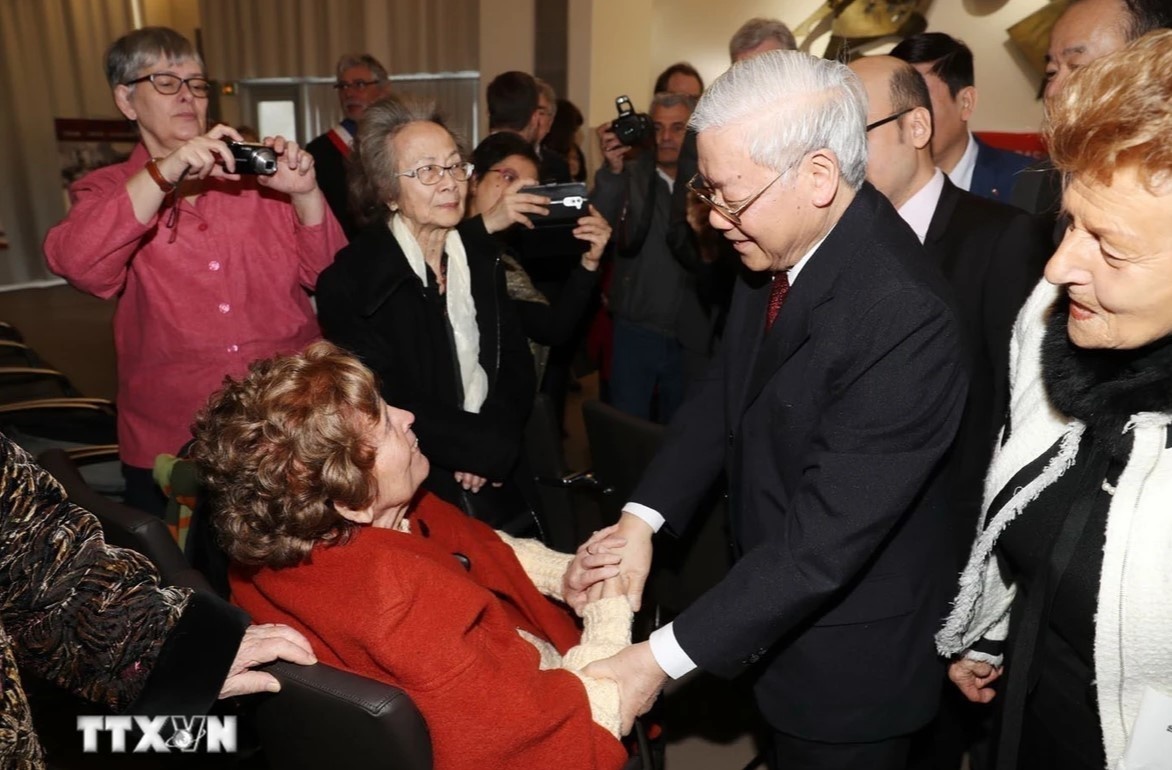 le tang Tong bi thu anh 3