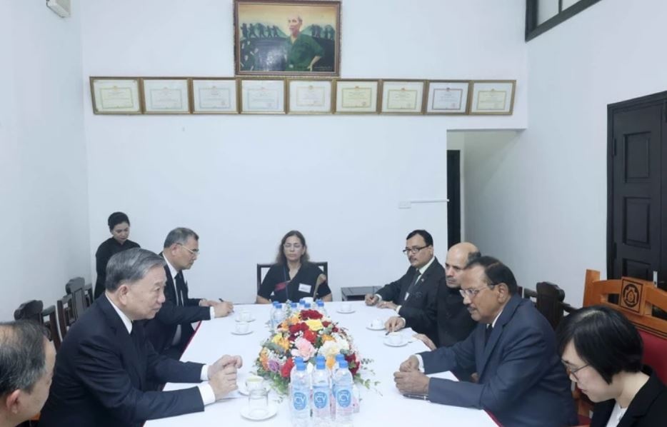 Chu tich nuoc: Viet Nam - An Do luon chia se su tin cay, tinh huu nghi hinh anh