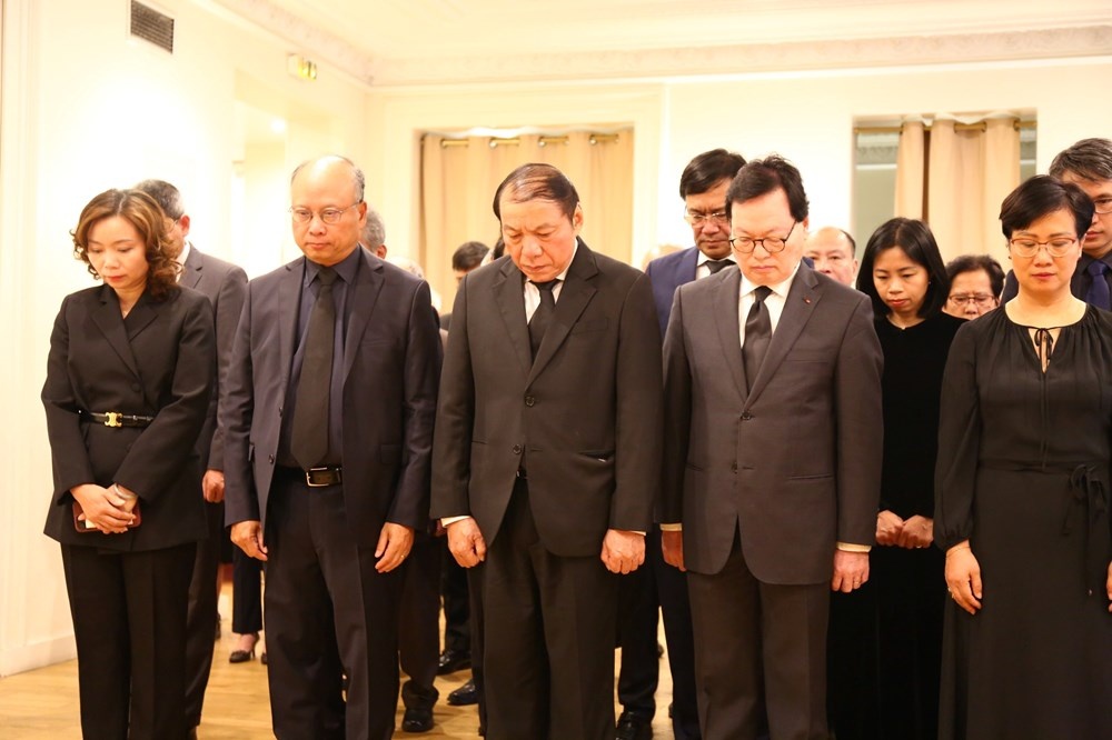 Quoc tang Tong bi thu anh 3