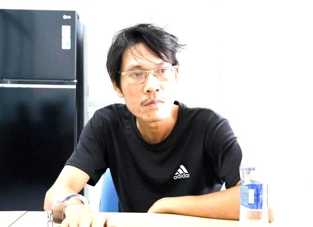 Bat ten cuop dam trong thuong tai xe xe om hinh anh