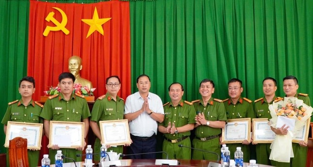 Hành vi hiếp dâm,  Trịnh Văn Nhất,  Đồng Nai ảnh 2 Hanh vi hiep dam,  Trinh Van Nhat,  Dong Nai anh 2