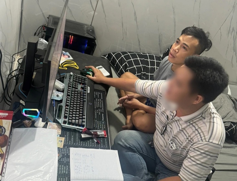 Ca do bong da,  Giao dich 42 ty,  TP.HCM anh 2