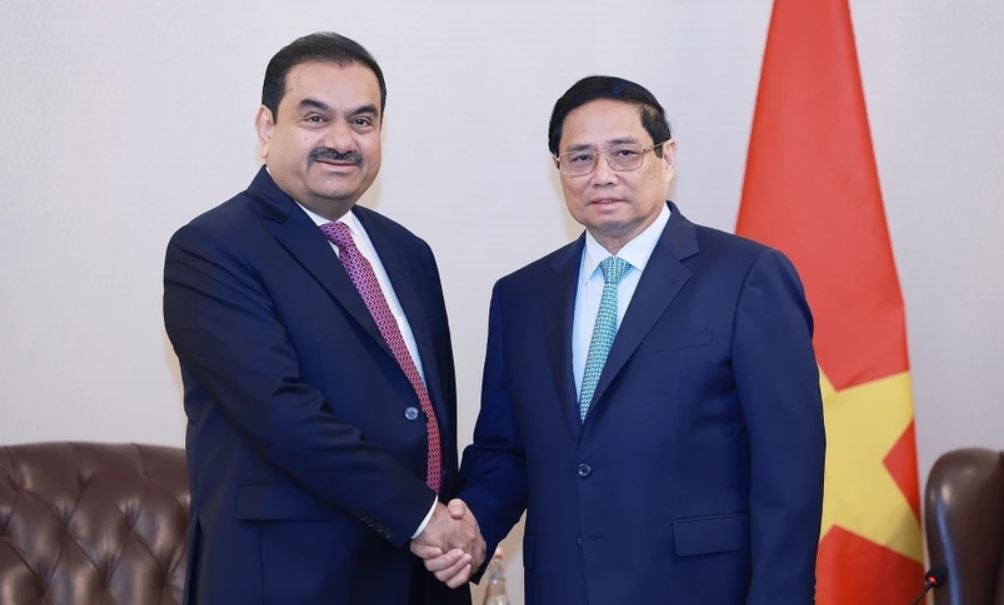 Tap doan Adani muon rot hon 2 ty USD xay cang thong minh o Da Nang hinh anh