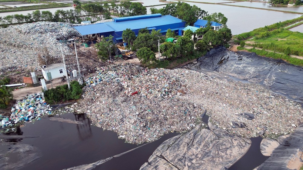 Hai Phong yeu cau xu ly bai rac huyen Tien Lang hinh anh