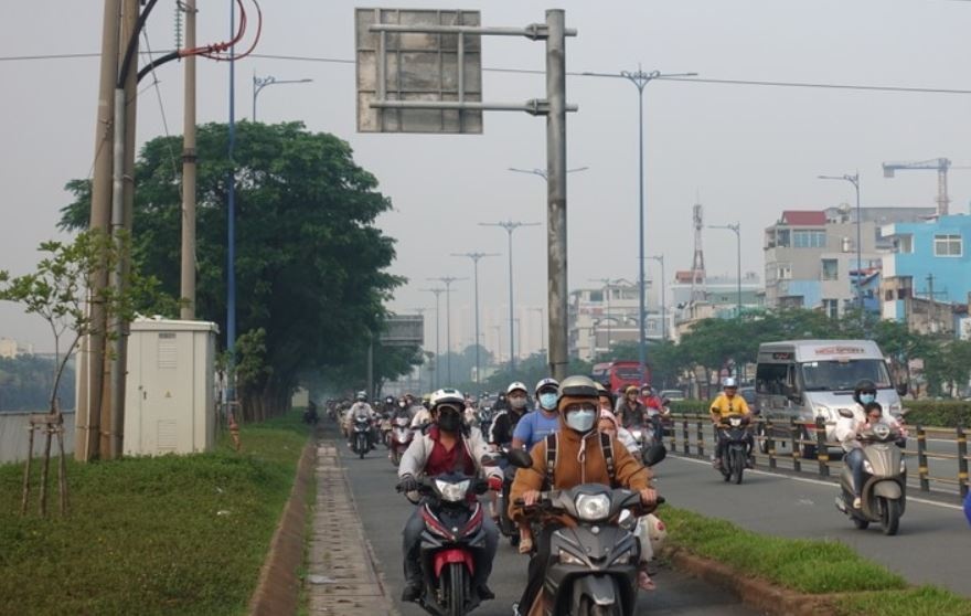 Thoi tiet TP.HCM dang luu y trong thang 8 hinh anh