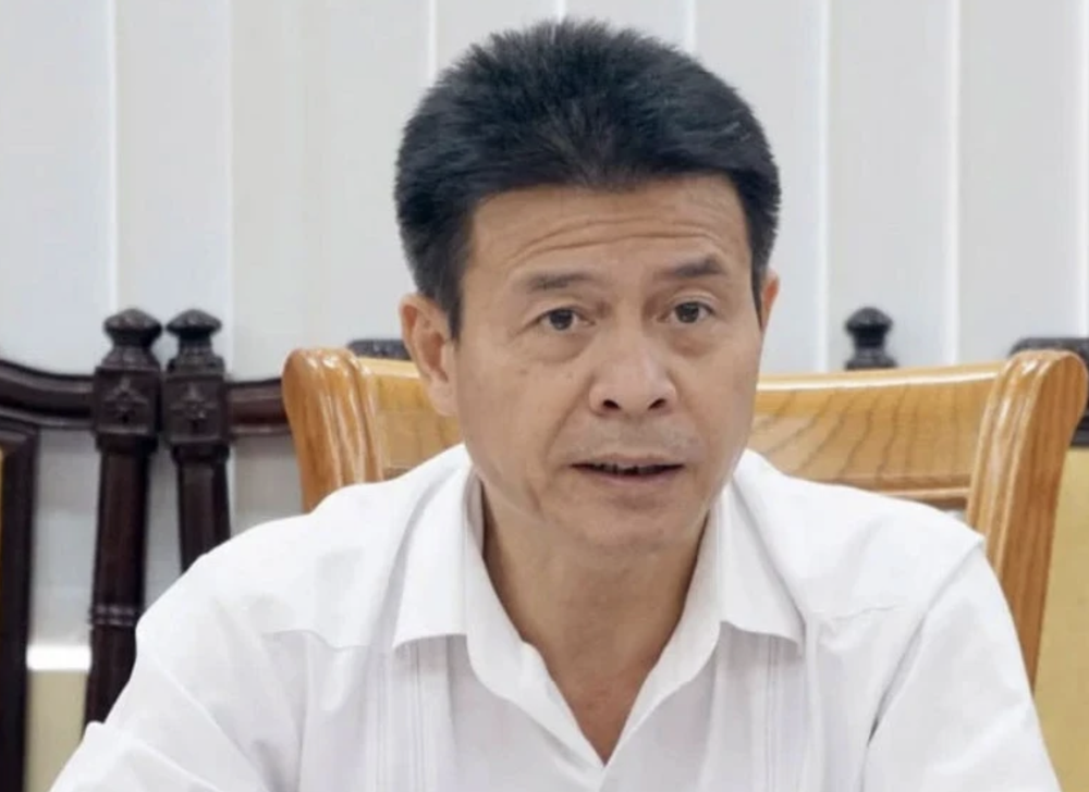 Nguyen Pho Chu tich tinh Vinh Phuc lam Giam doc So Xay dung hinh anh