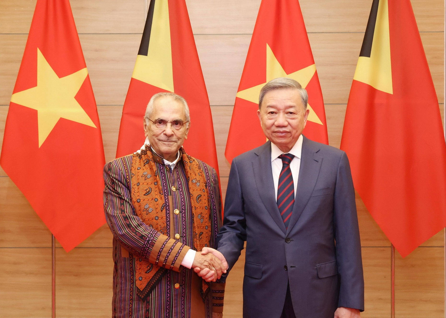 Chu tich nuoc chu tri chieu dai trong the Tong thong Timor-Leste hinh anh