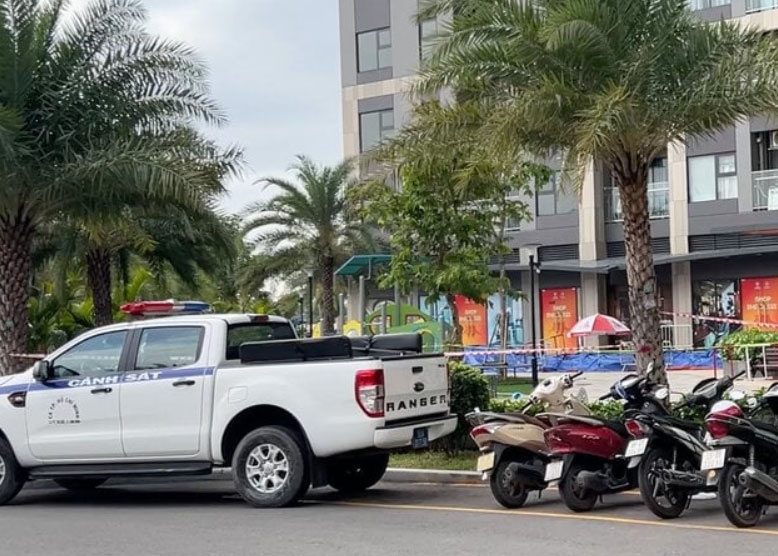 Dieu tra nguyen nhan co gai ngoai quoc roi chung cu tu vong o TP.HCM hinh anh