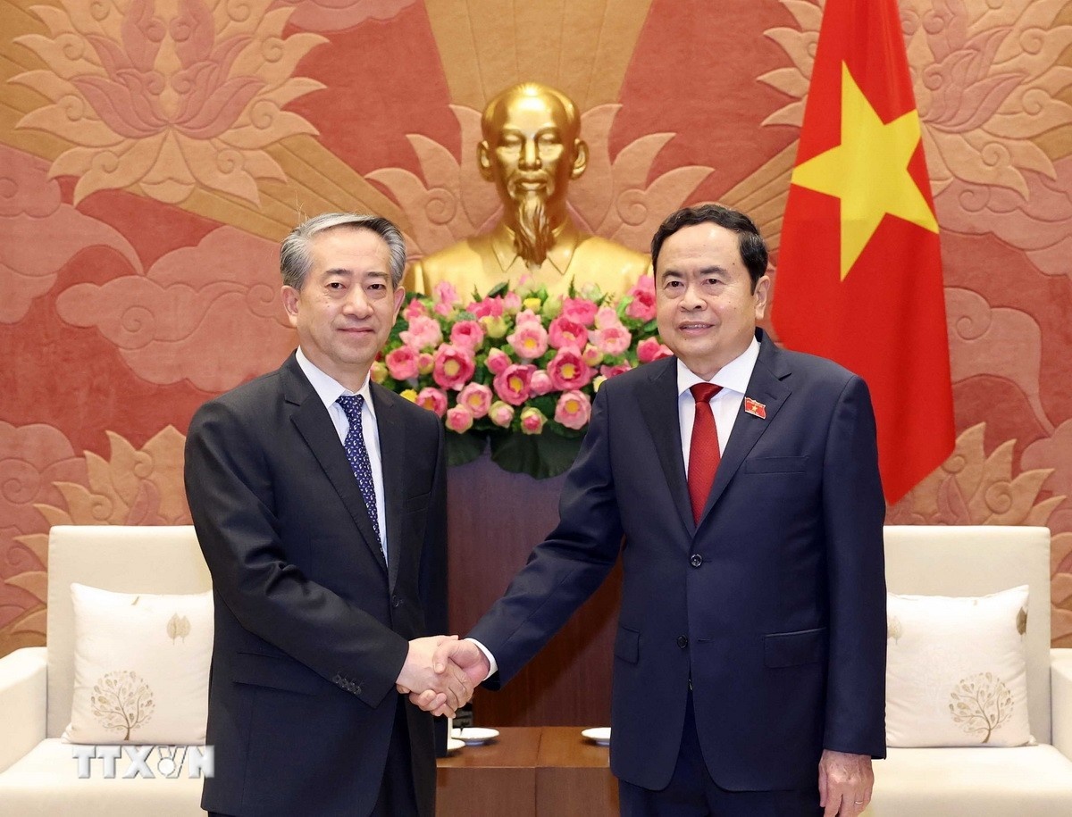 Chu tich Quoc hoi anh 1