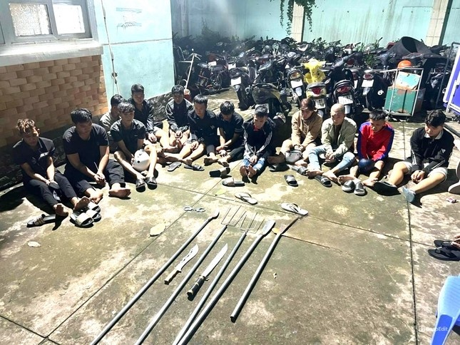 Kien lua 6789,  Binh Duong anh 1