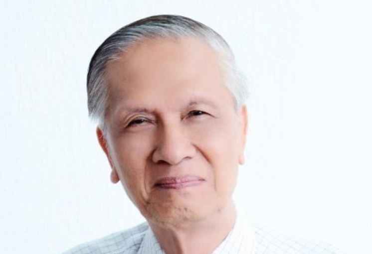 Giao su Chu Pham Ngoc Son qua doi hinh anh