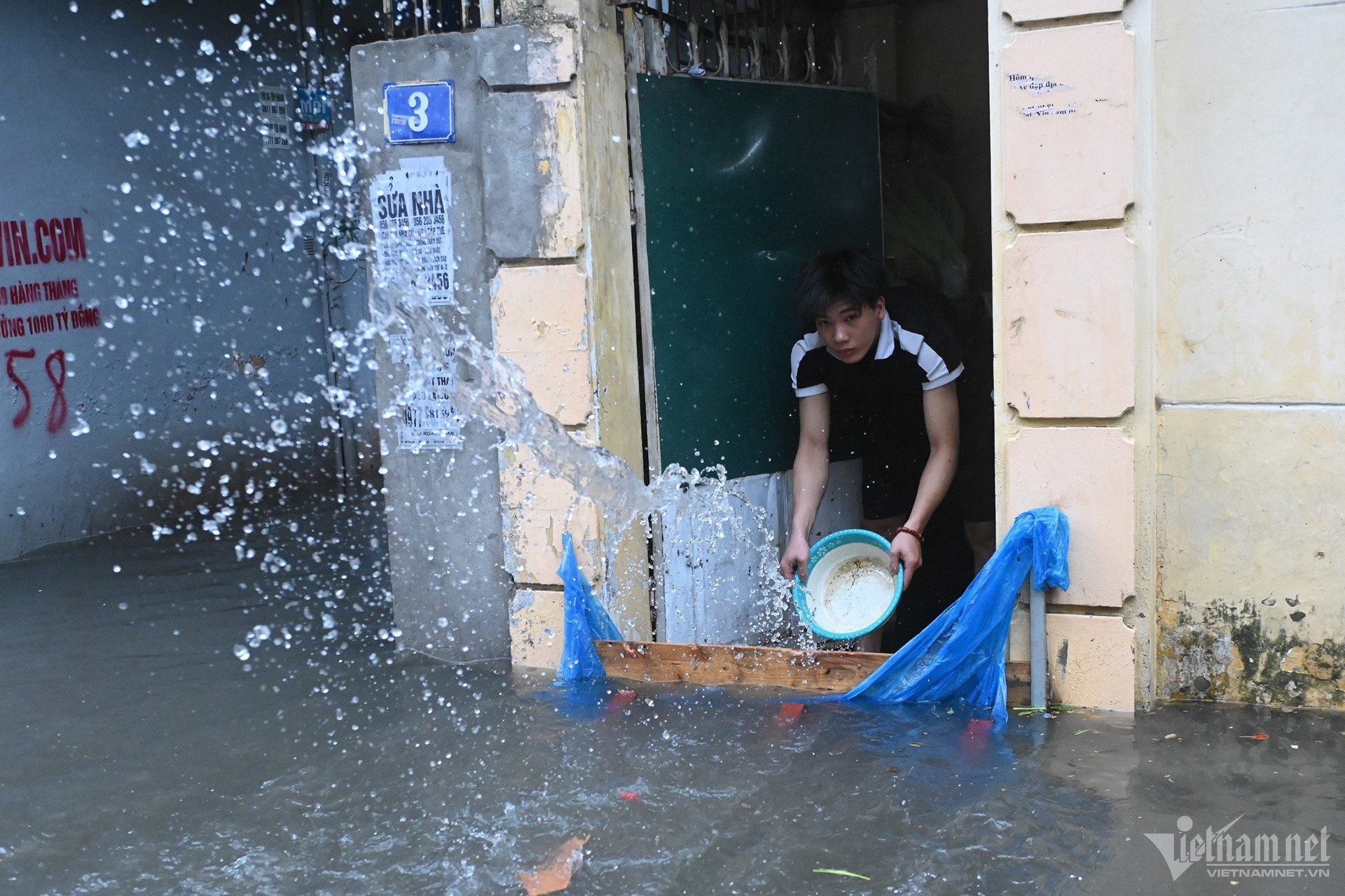 thoi tiet 13/8 anh 1