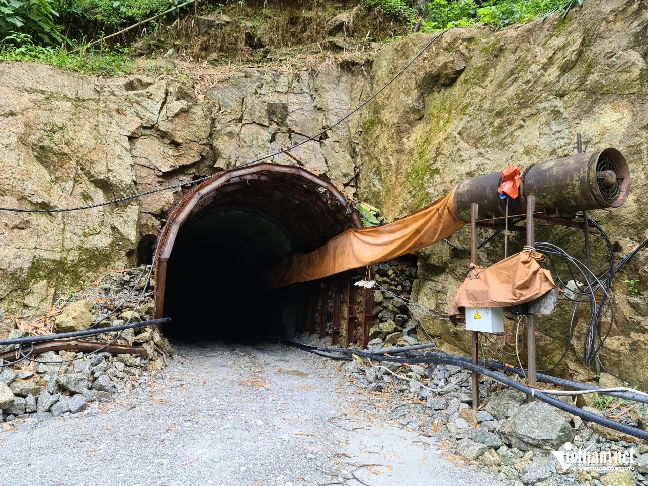 thuy dien Nam Cau anh 1