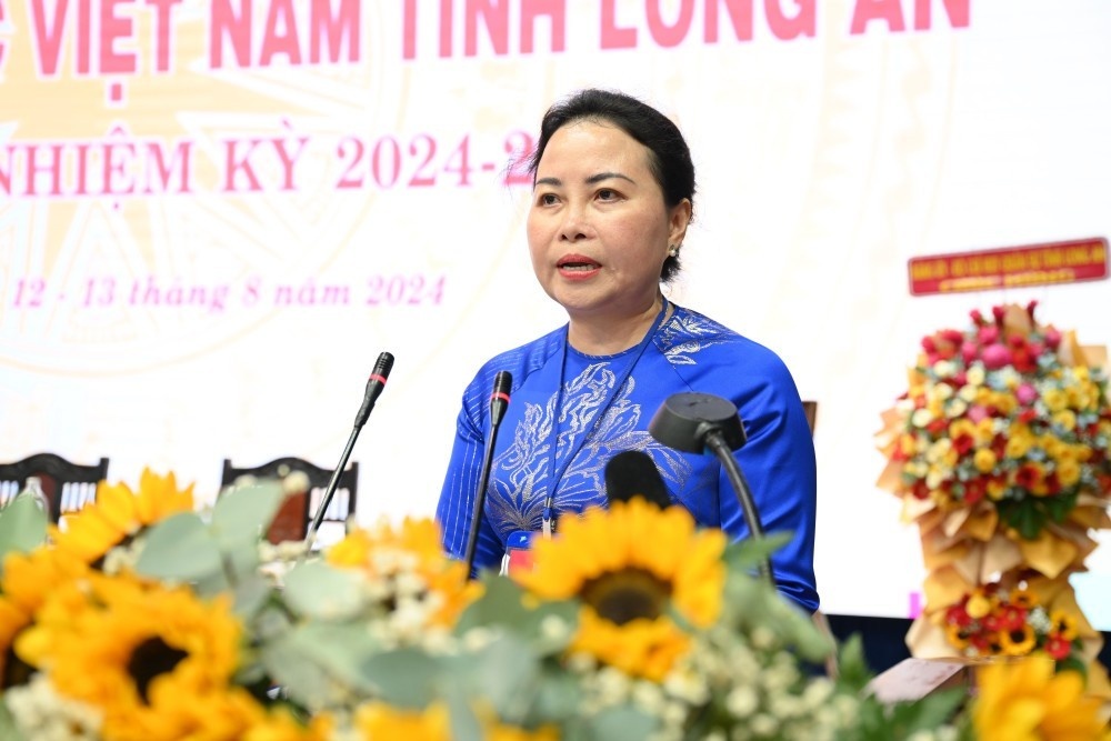 Dieu dong nhan su anh 3