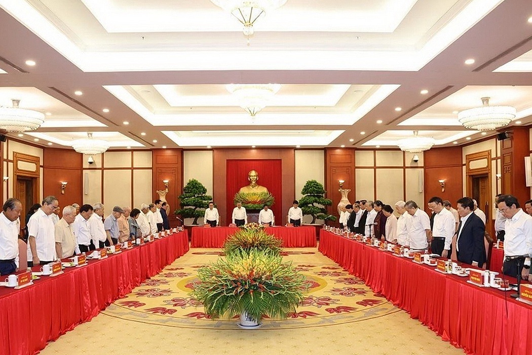 Bo Chinh tri gap mat lanh dao, nguyen lanh dao Dang, Nha nuoc hinh anh