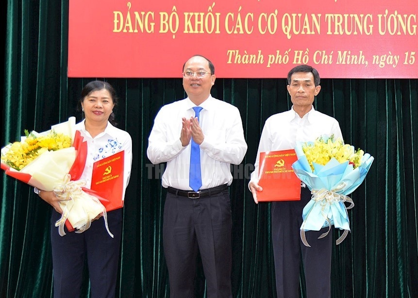 Ban Thuong vu Thanh uy TP.HCM dieu dong, chi dinh nhan su hinh anh