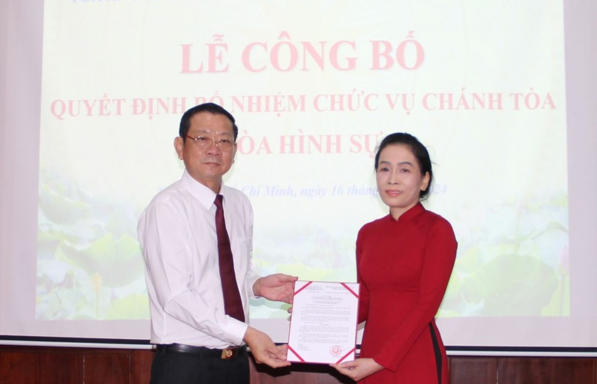 Ba Pham Thi Duyen lam chanh toa Toa Hinh su TAND cap cao tai TP.HCM hinh anh