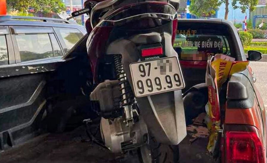 Cong an vao cuoc vu Huan Hoa Hong tranh chap bien 'ngu quy' 9 hinh anh