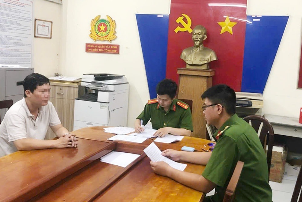 Tai xe,  Hat co gai,  Len nap ca po,  TP.HCM anh 1