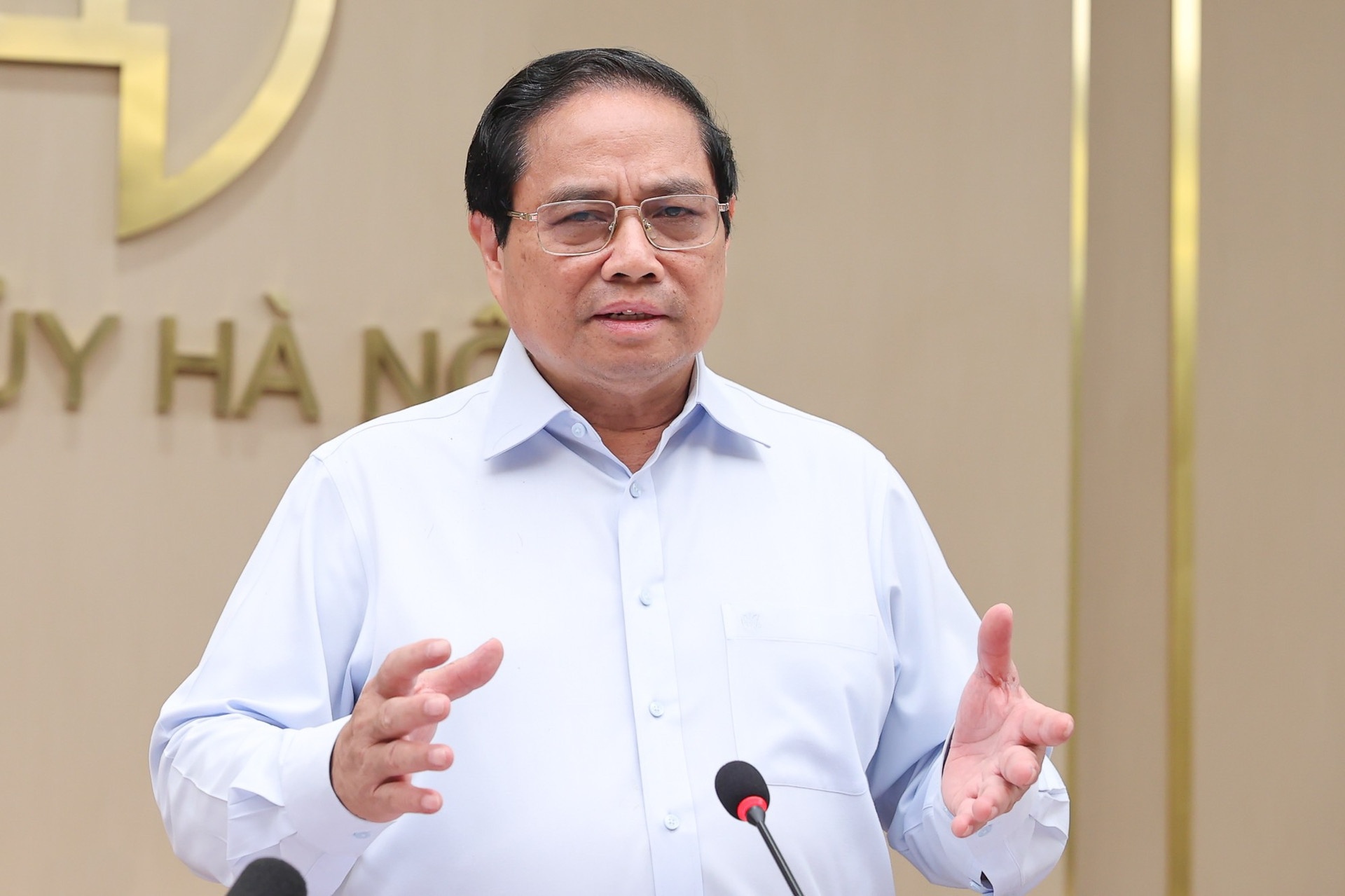 Chu tich Ha Noi anh 2