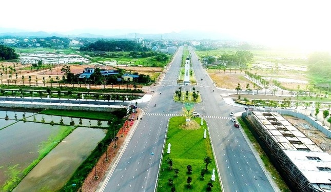 Xem xet, ky luat nhieu to chuc, dang vien o tinh Thai Nguyen hinh anh