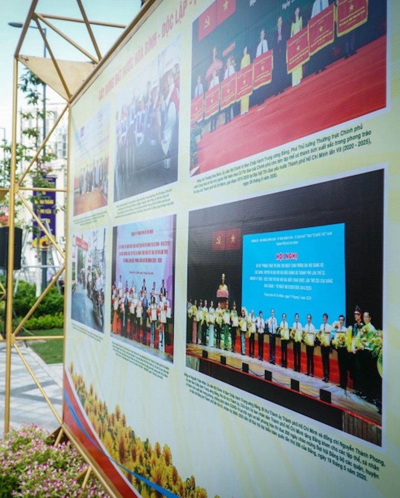 TP.HCM phao hoa 2/9 anh 1