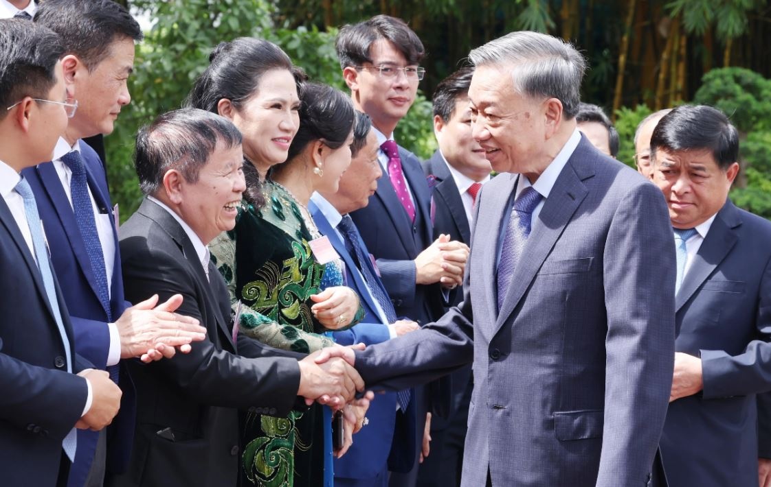 Tong Bi thu tiep doan Hiep hoi Doanh nghiep nho va vua Viet Nam hinh anh