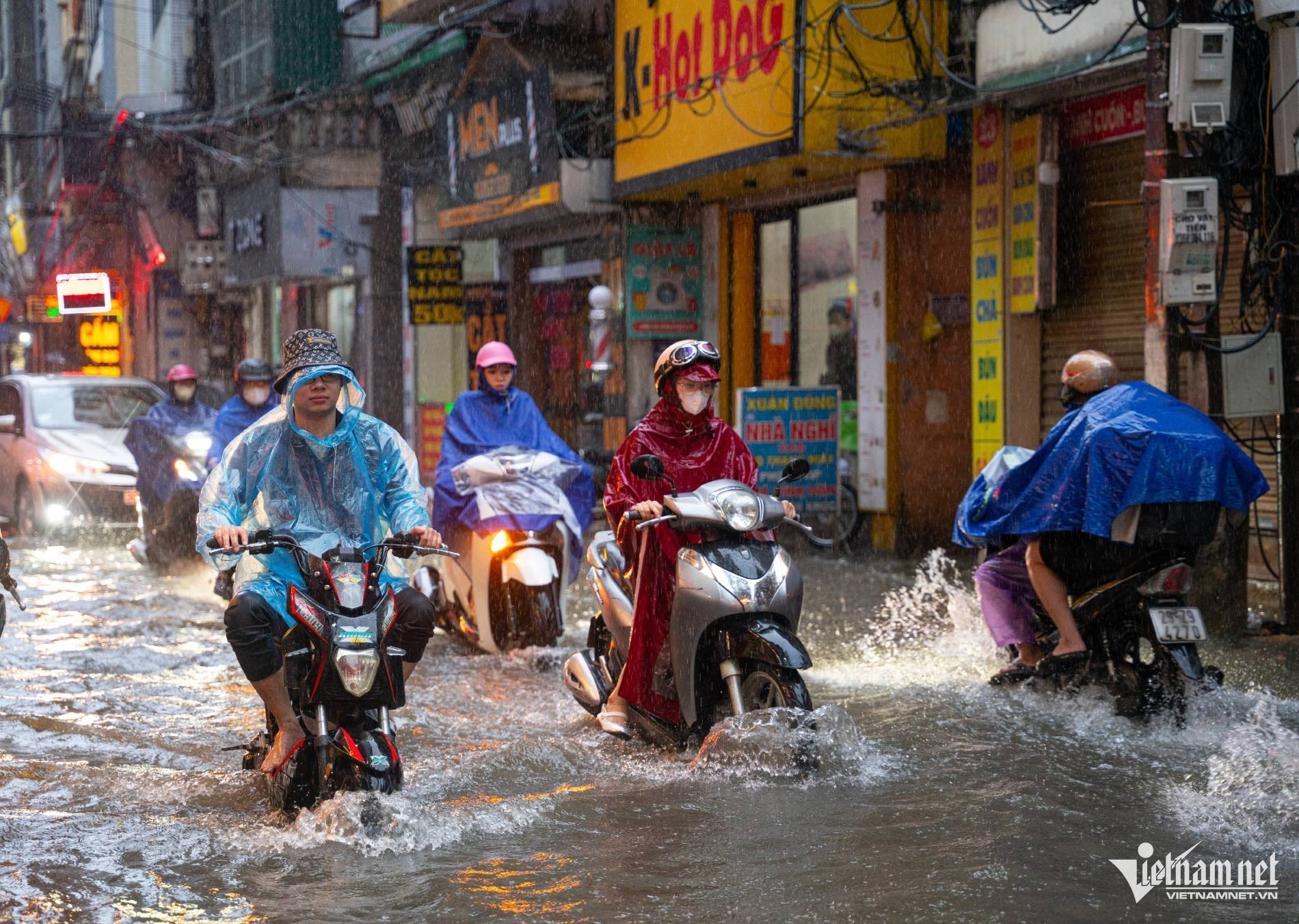 Thoi tiet 23/8 anh 1