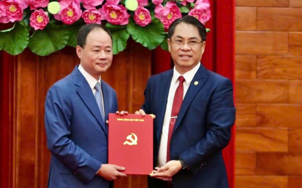 Thu truong Bo KH&CN lam Pho Bi thu Tinh uy Lam Dong hinh anh