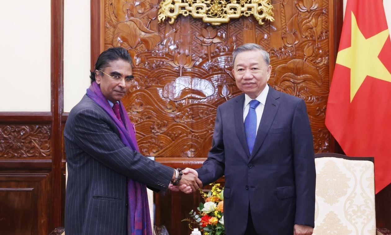 Tong Bi thu, Chu tich nuoc tiep Dai su Sri Lanka den chao tu biet hinh anh